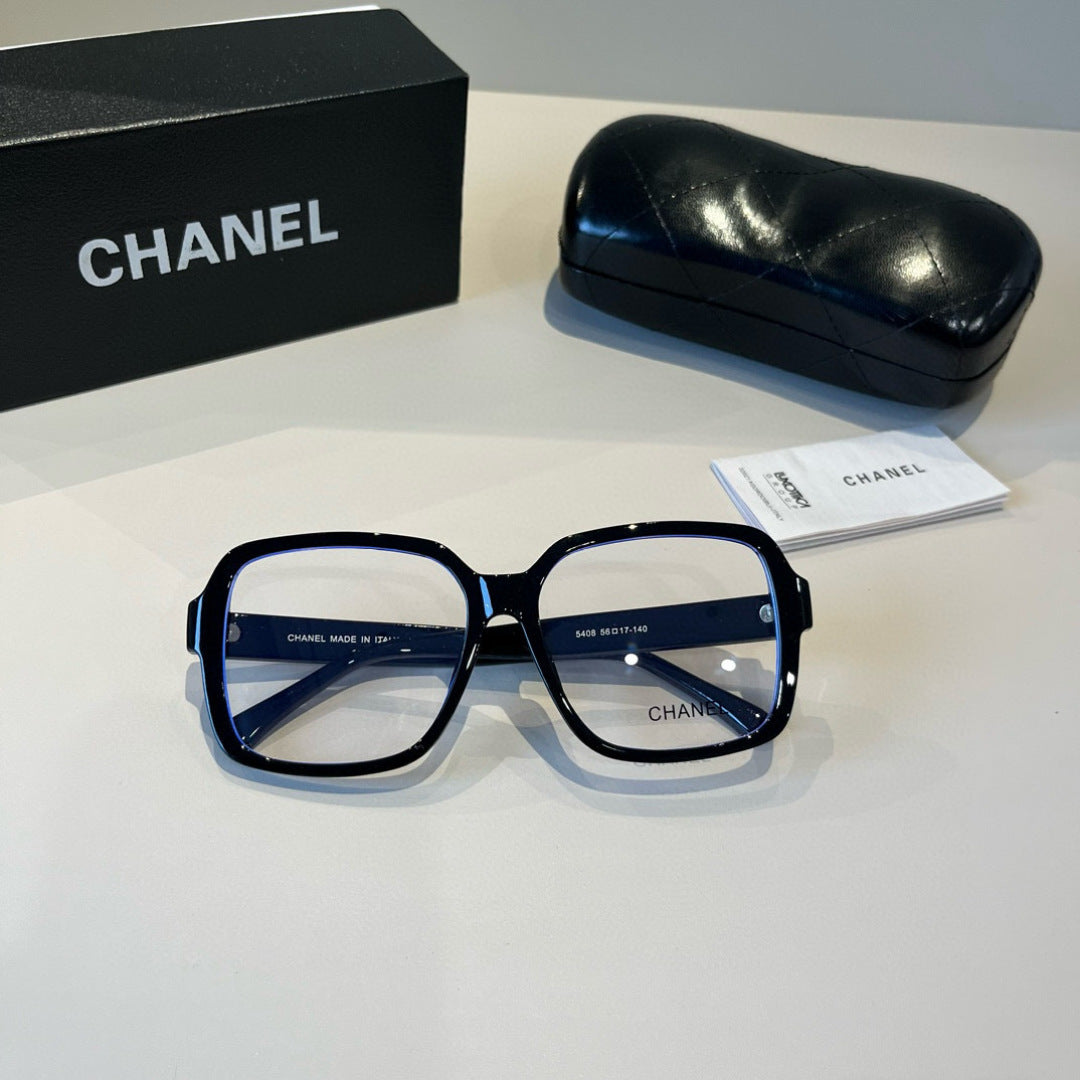 Chanel Oversized Black Lens Sunglasses for Men & Women - 486576 - detail image 5