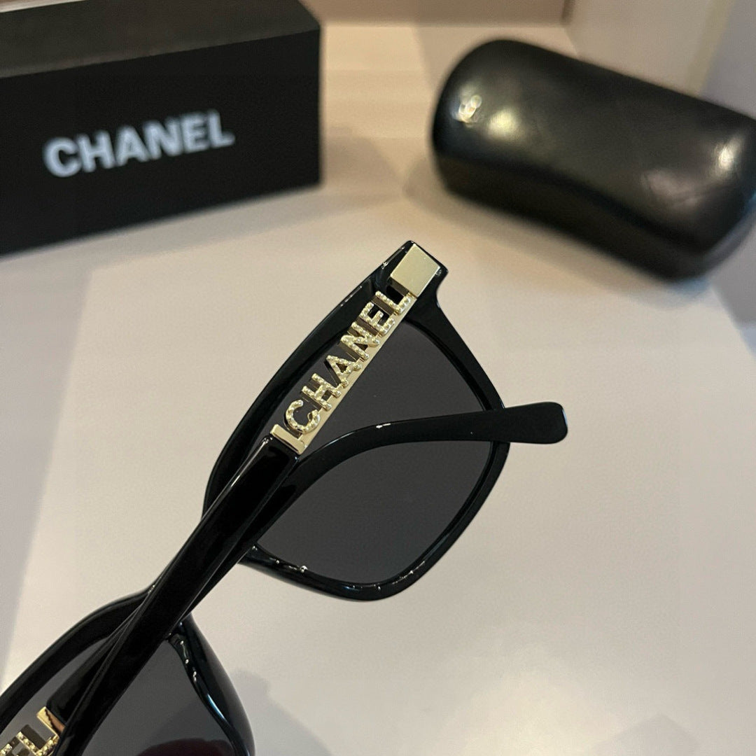 Chanel Oversized Silver Lens Sunglasses for Men & Women - 493573 - detail image 7