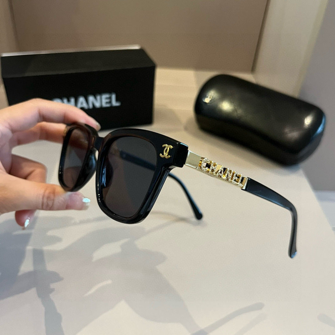 Chanel Oversized Silver Lens Sunglasses for Men & Women - 493573 - detail image 5