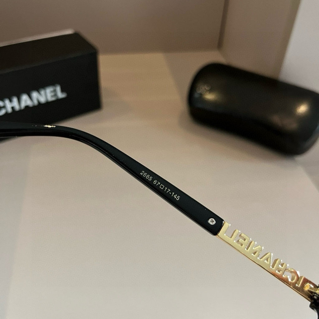 Chanel Oversized Silver Lens Sunglasses for Men & Women - 493574 - detail image 8