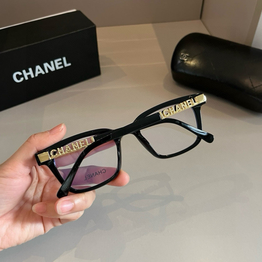 Chanel Oversized Silver Lens Sunglasses for Men & Women - 493574 - detail image 6