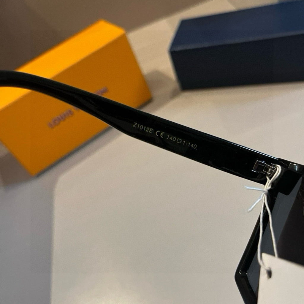 Louis Vuitton Fashion Gold Lens Sunglasses for Men & Women - 464686 - detail image 8