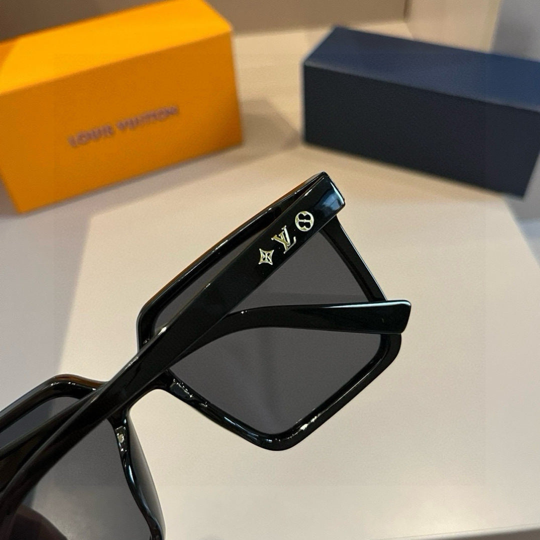 Louis Vuitton Fashion Gold Lens Sunglasses for Men & Women - 464688 - detail image 7