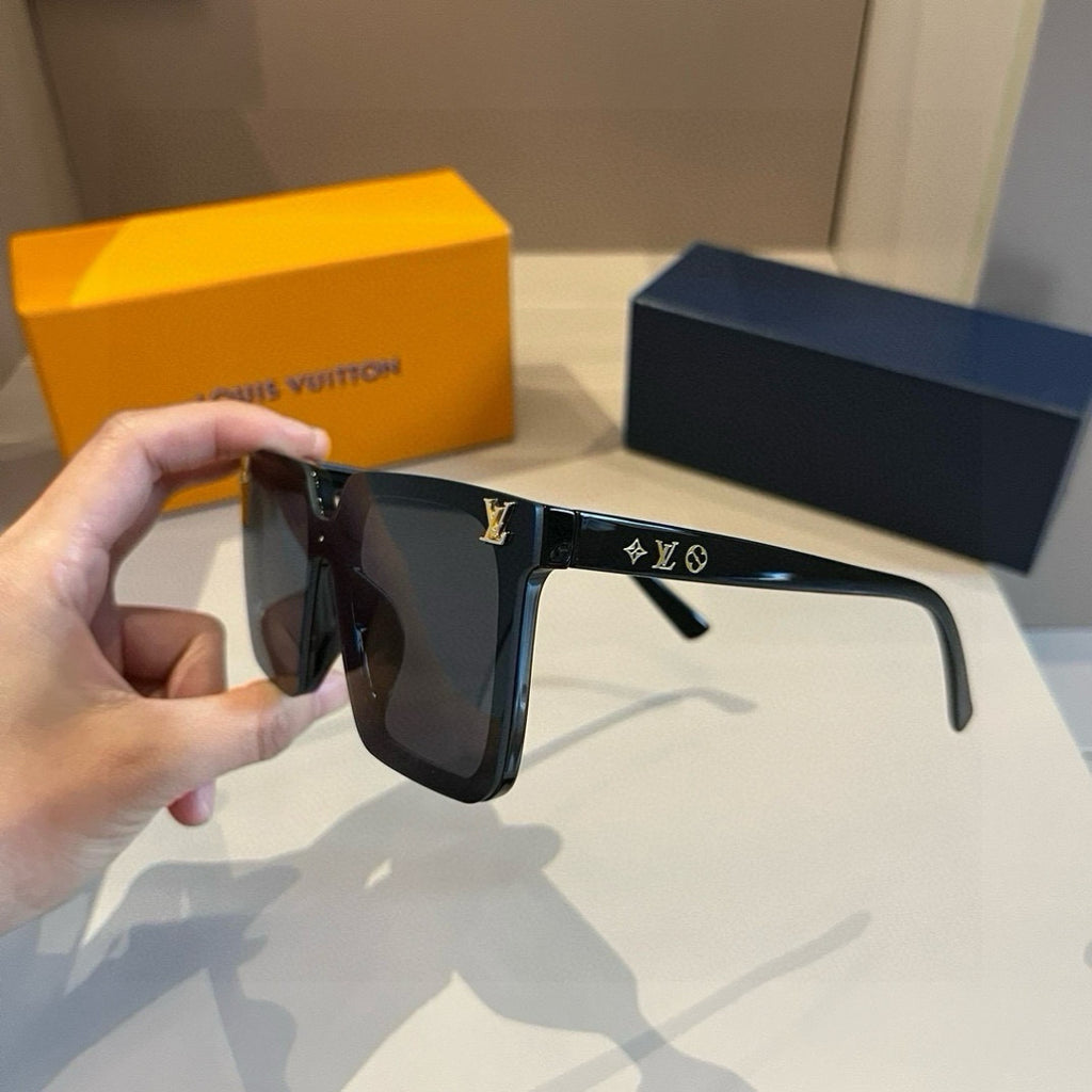 Louis Vuitton Fashion Gold Lens Sunglasses for Men & Women - 464688 - detail image 4