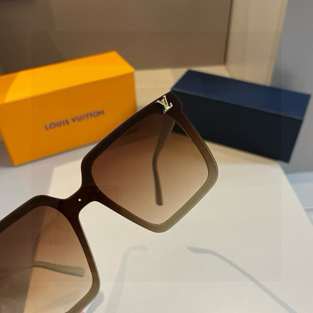 Louis Vuitton Fashion Gold Lens Sunglasses for Men & Women - 464689 - detail image 5