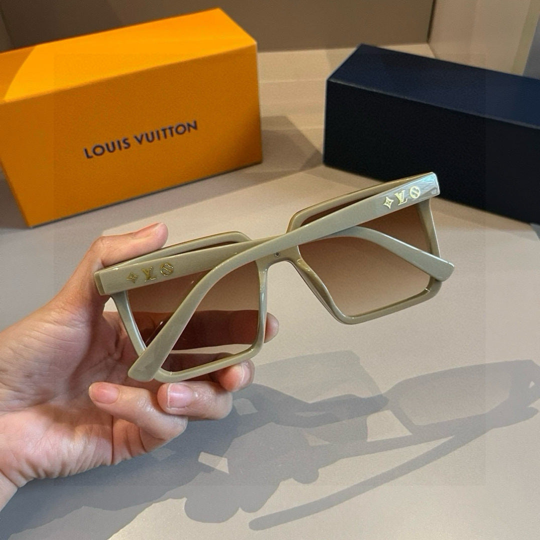 Louis Vuitton Fashion Gold Lens Sunglasses for Men & Women - 464689 - detail image 6
