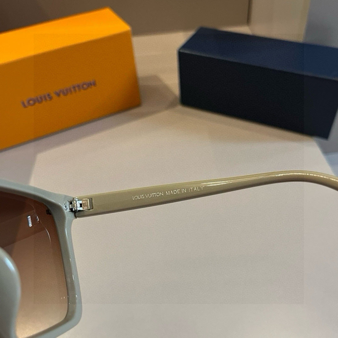 Louis Vuitton Fashion Gold Lens Sunglasses for Men & Women - 464689 - detail image 9