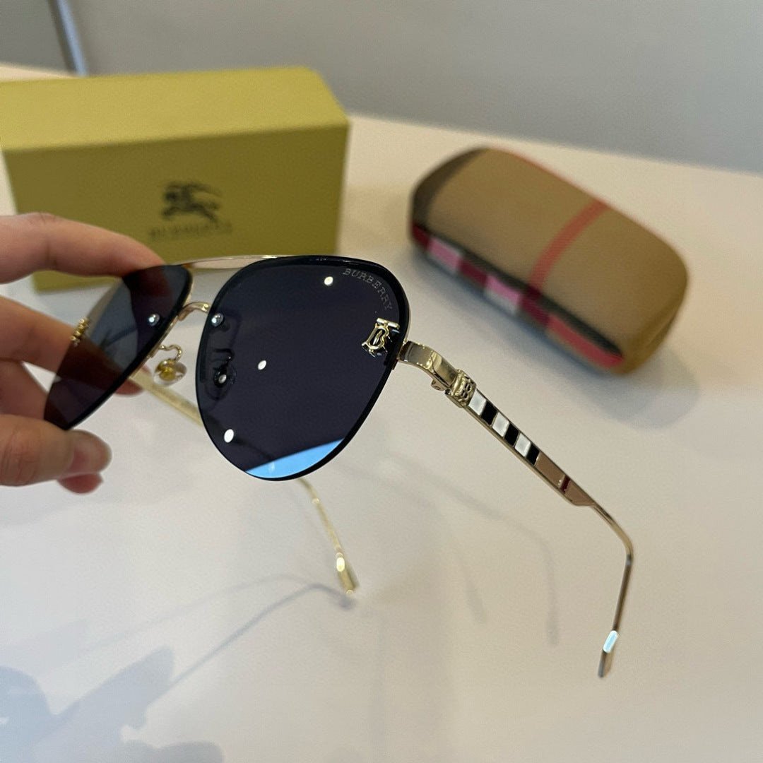 Burberry Fashion Silver Lens Sunglasses for Men & Women - 466004 - detail image 4