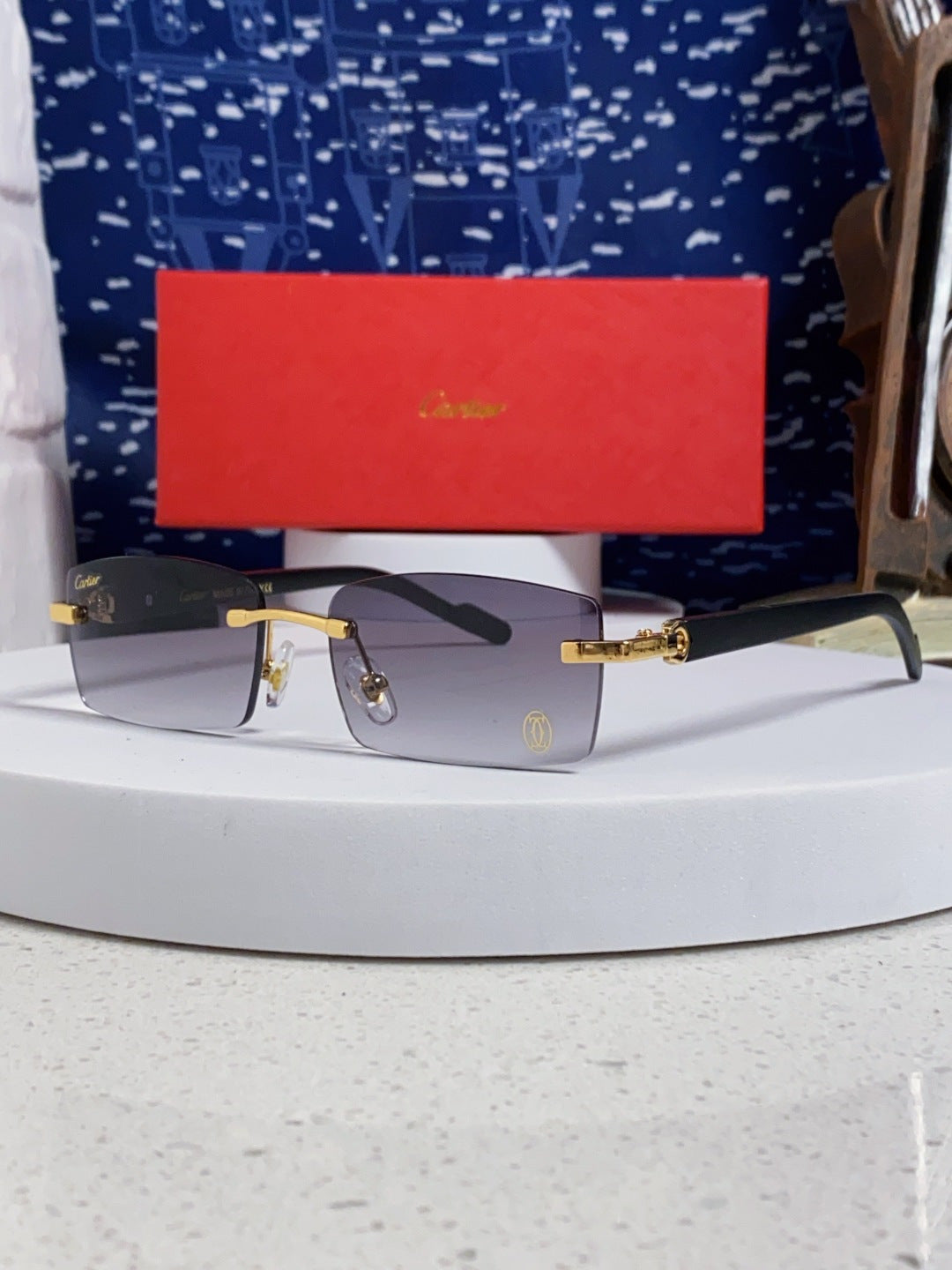 Cartier Lightweight Rimless Silver Lens Sunglasses for Men & Women - 465906