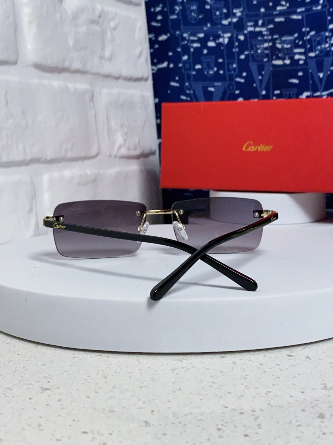 Cartier Metal Fashion Silver Lens Sunglasses for Men & Women - 465899 - detail image 3
