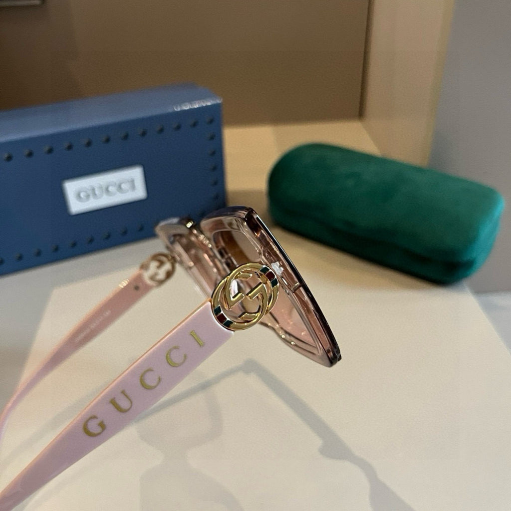 Gucci Oversized Gold Lens Sunglasses for Women - 448850 - detail image 2