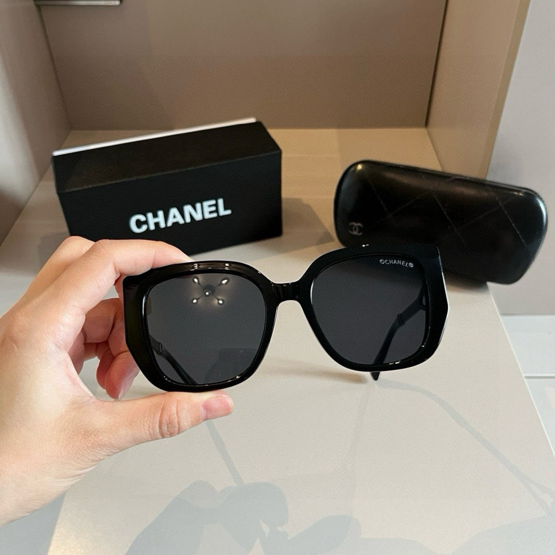 Chanel Fashion Silver Lens Sunglasses for Men & Women - 465139 - detail image 4