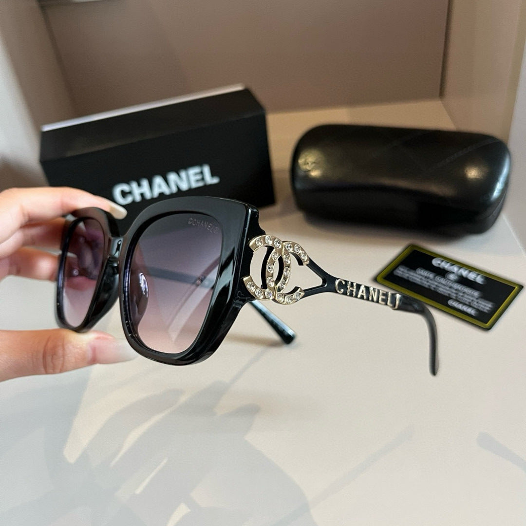 Chanel Fashion Silver Lens Sunglasses for Men & Women - 465142 - detail image 4