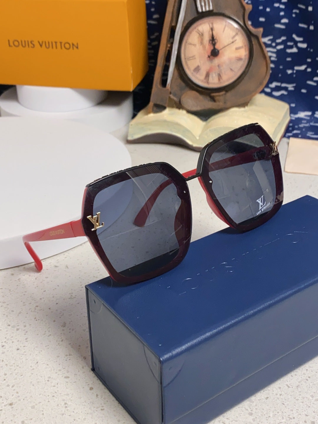 Louis Vuitton Polarized Square Blue Lens Sunglasses for Women - 431110 - detail image 10