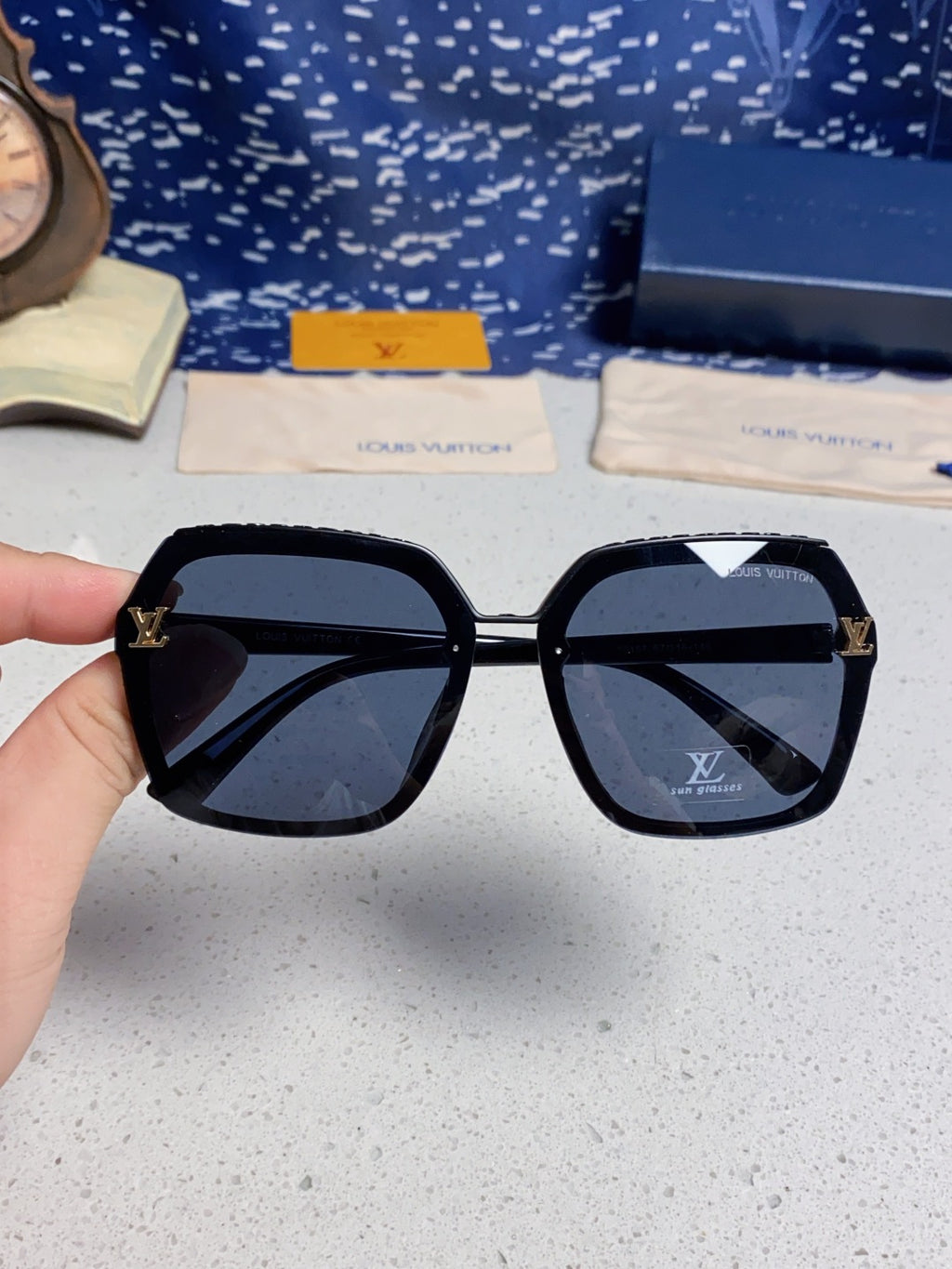 Louis Vuitton Polarized Square Blue Lens Sunglasses for Women - detail image 4