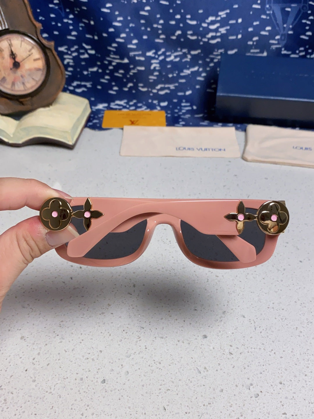 Louis Vuitton Square Red Lens Sunglasses for Men & Women - 431113 - detail image 5