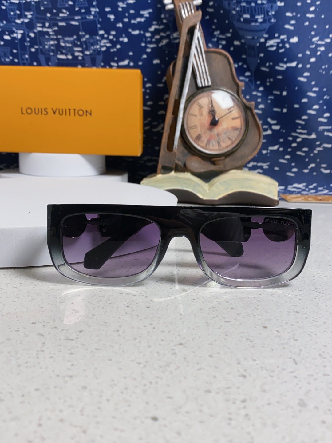 Louis Vuitton Square Brown Lens Sunglasses for Men & Women - 431116 - detail image 8