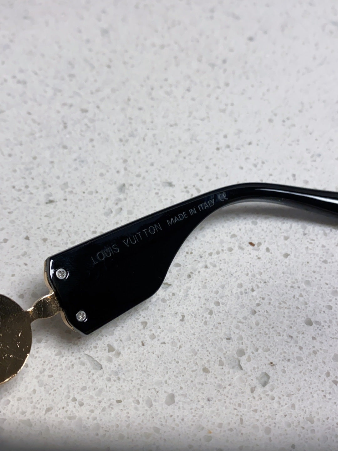 Louis Vuitton Square Black Lens Sunglasses for Men & Women - 431118 - detail image 9