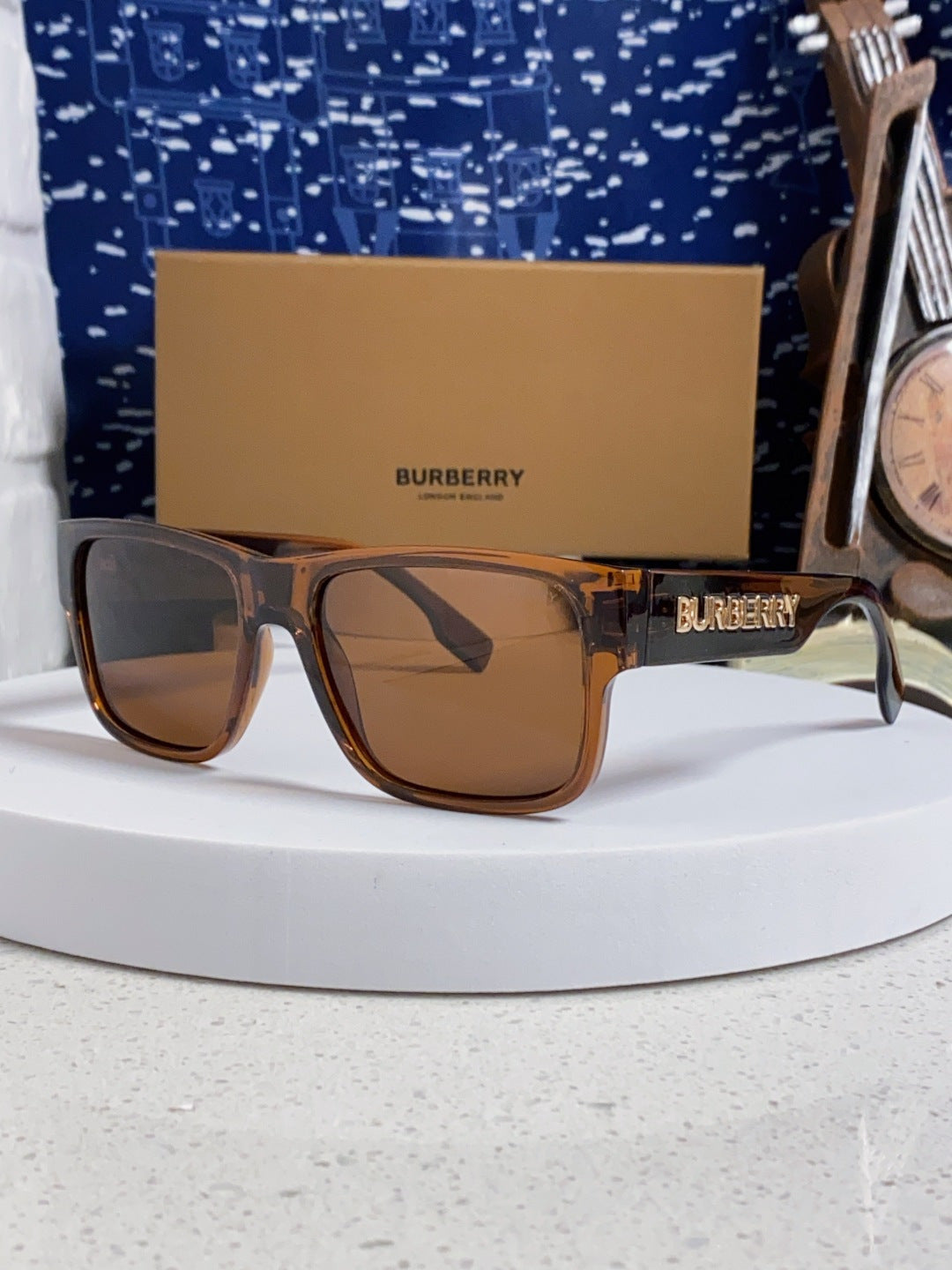 Burberry Polarized Square Brown Lens Sunglasses for Men & Women
