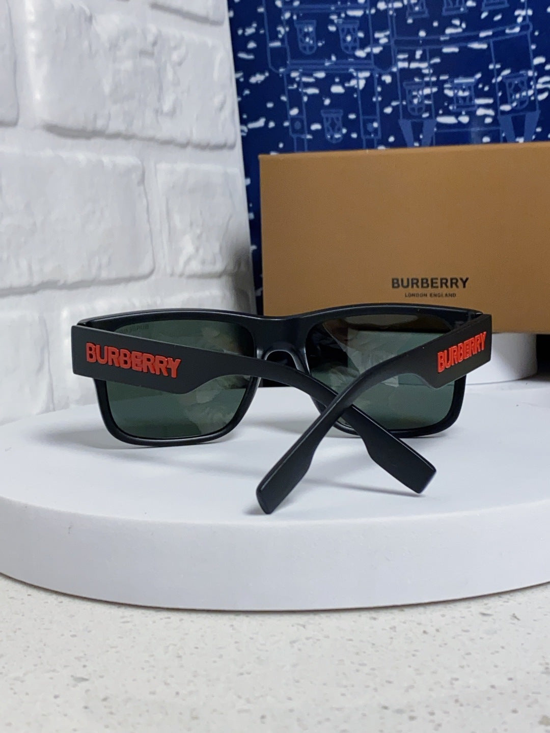 Burberry Polarized Square Gray Lens Sunglasses for Men & Women - detail image 3