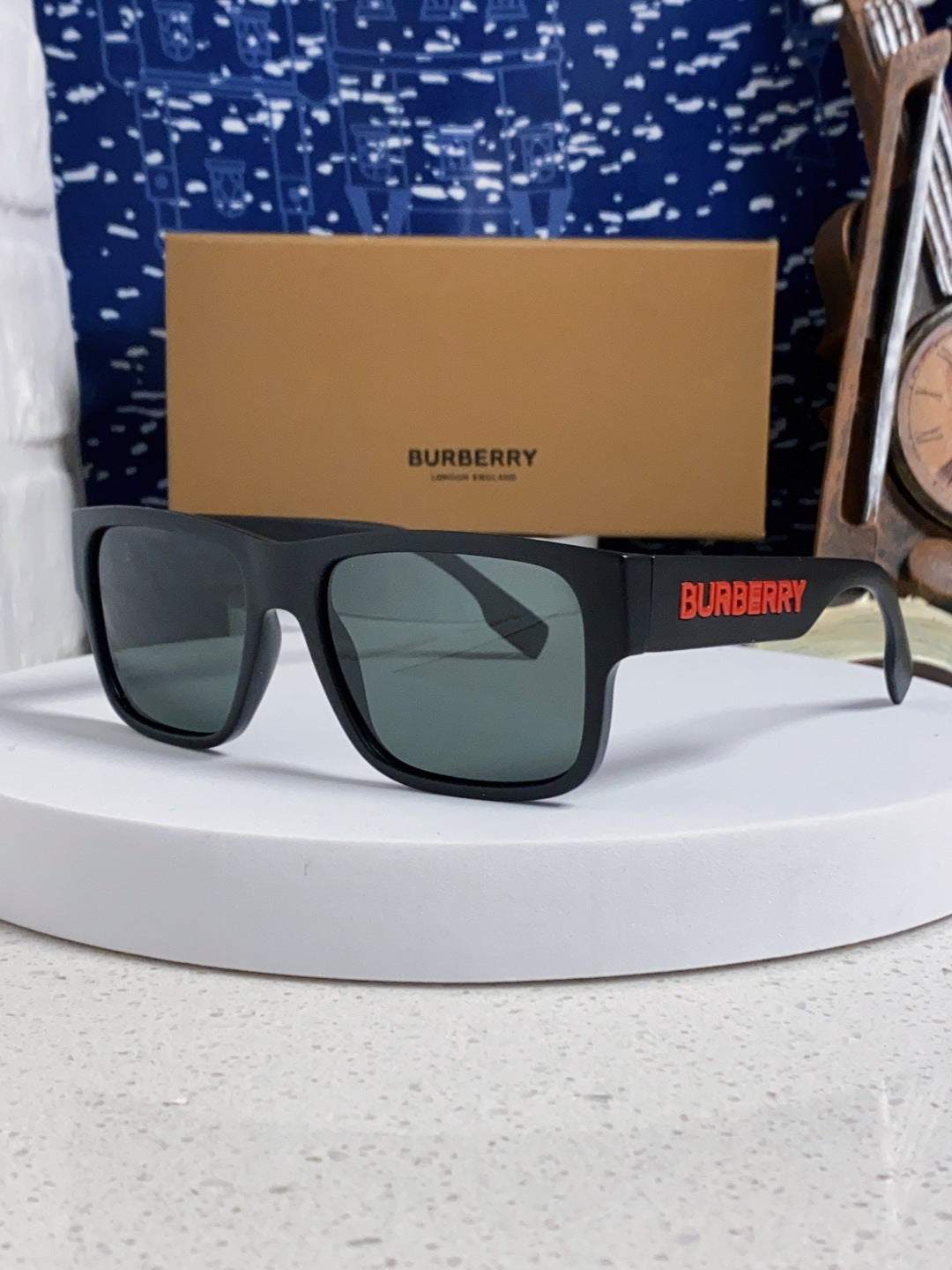 Burberry Polarized Square Gray Lens Sunglasses for Men & Women