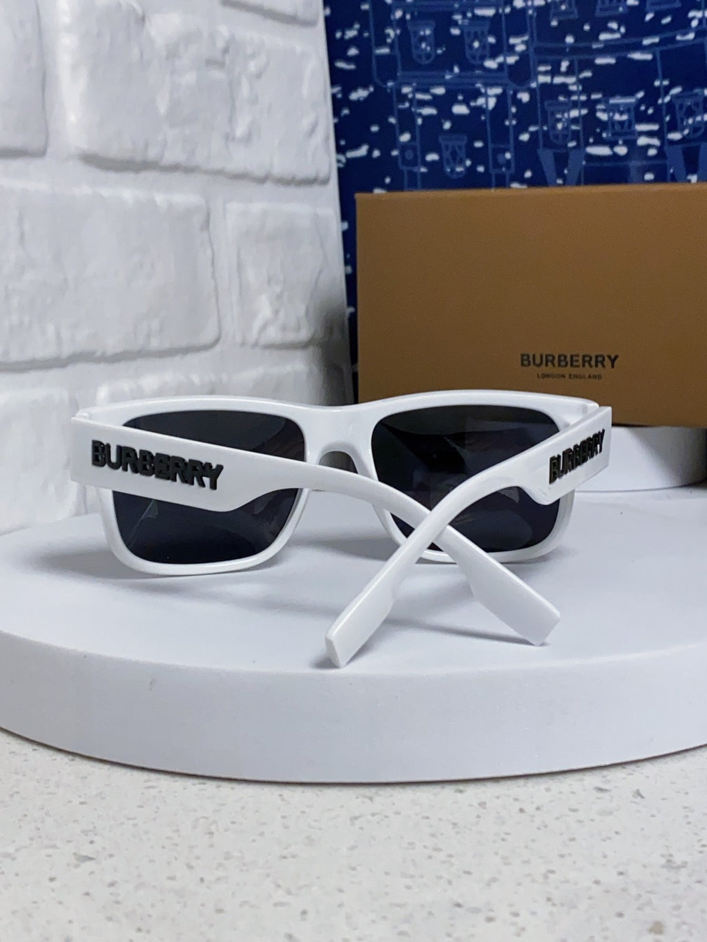 Burberry Polarized Square Silver Lens Sunglasses for Men & Women - 867200 - detail image 3