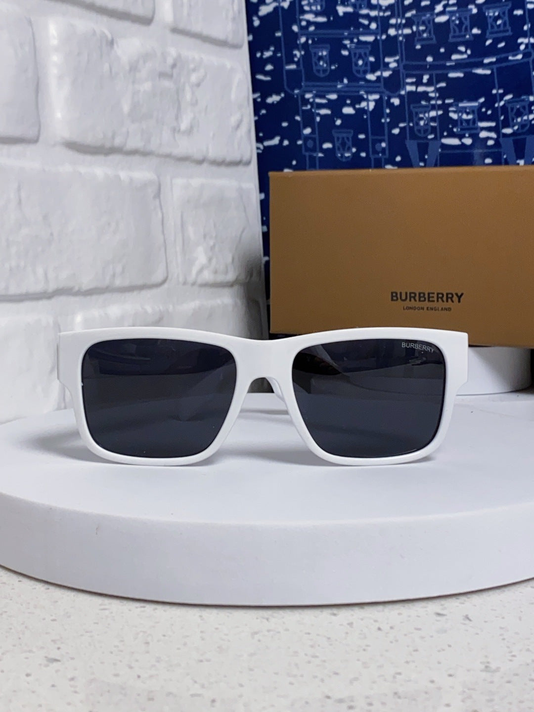Burberry Polarized Square Silver Lens Sunglasses for Men & Women - 416053 - detail image 2