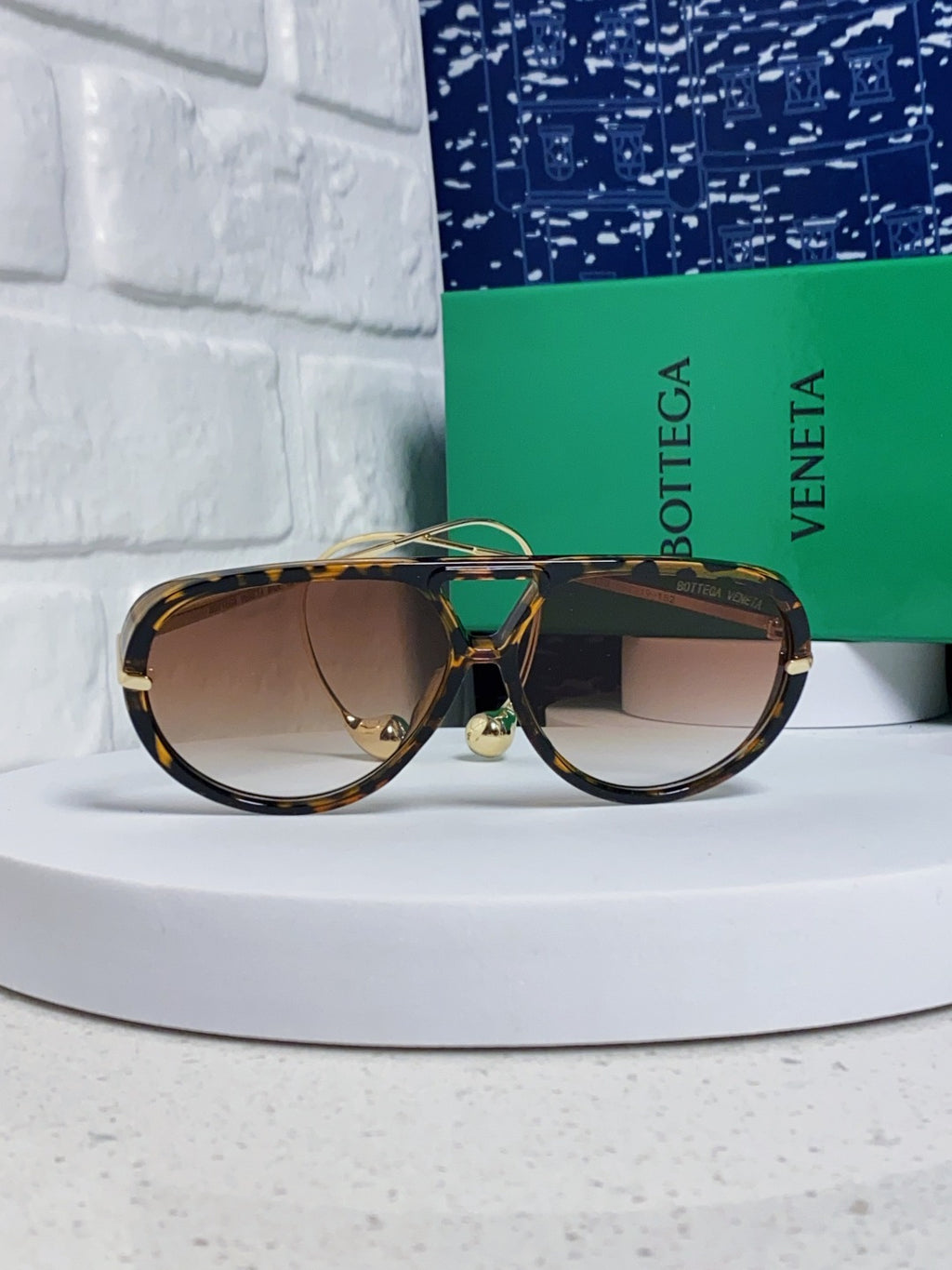 Bottega Veneta BV1273 Aviator Red Lens Sunglasses for Men & Women - detail image 3