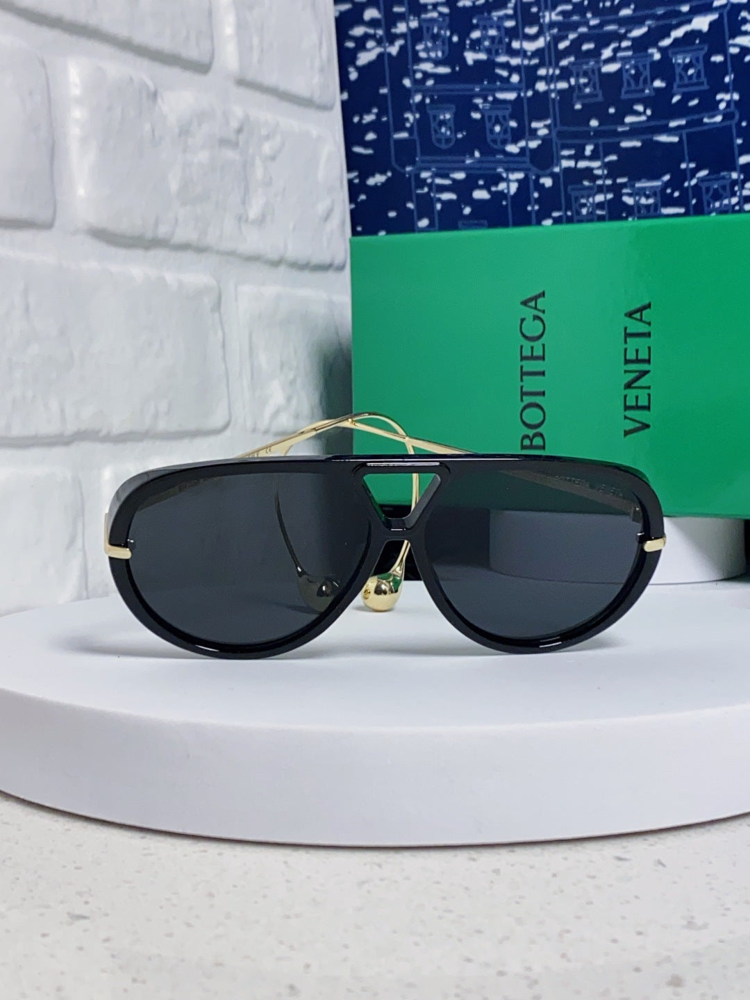 Bottega Veneta BV1273 Aviator Black Lens Sunglasses for Men & Women - detail image 2