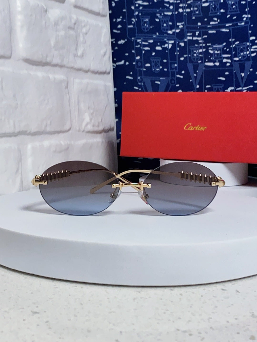 Cartier Lightweight Rimless Silver Lens Sunglasses for Men & Women - 415837 - detail image 2