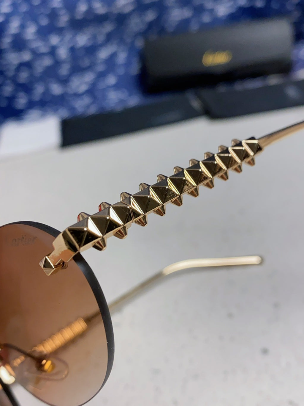 Cartier Lightweight Rimless Brown Lens Sunglasses for Men & Women - 415838 - detail image 7