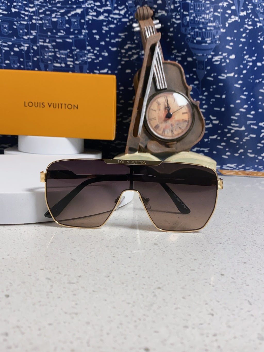 Louis Vuitton Square Silver Lens Sunglasses for Men & Women - detail image 8