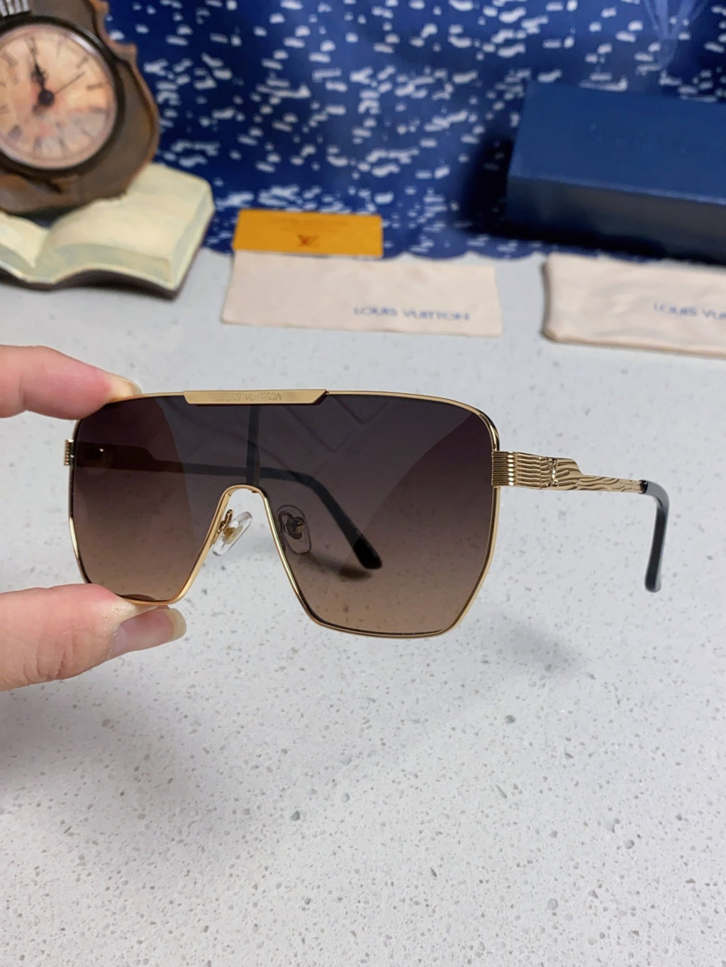 Louis Vuitton Square Silver Lens Sunglasses for Men & Women - detail image 5
