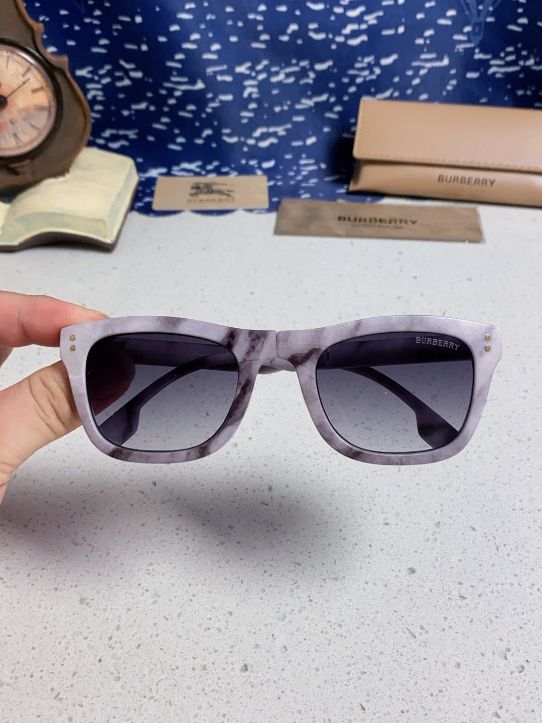 Burberry Folding Fashion Silver Lens Sunglasses for Men & Women - 998319 - detail image 4