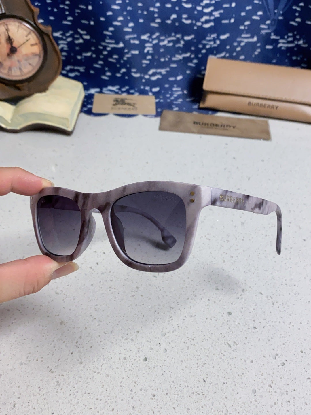 Burberry Folding Fashion Silver Lens Sunglasses for Men & Women - 487445 - detail image 6