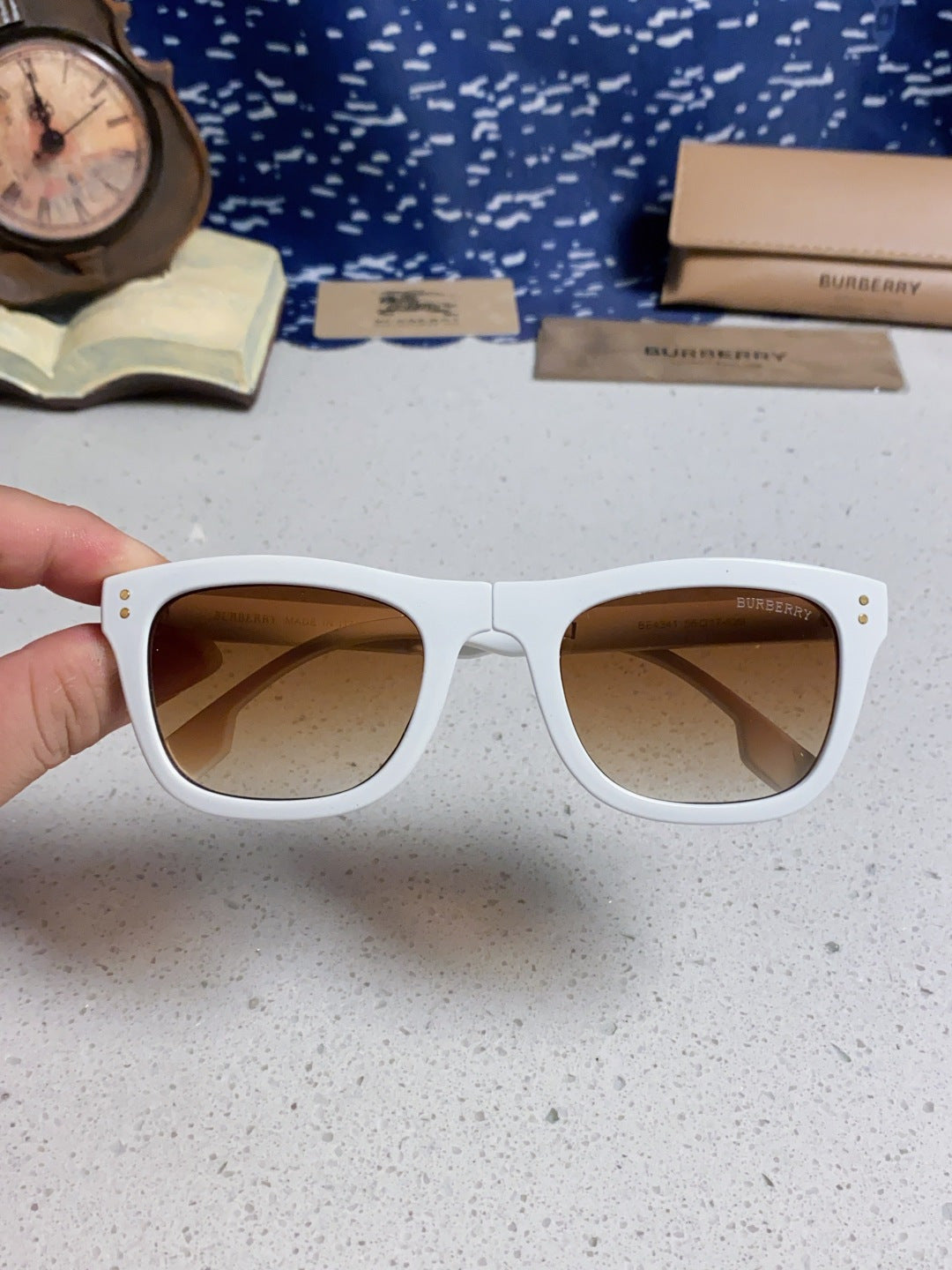 Burberry Folding Fashion Brown Lens Sunglasses for Men & Women - 487446 - detail image 4