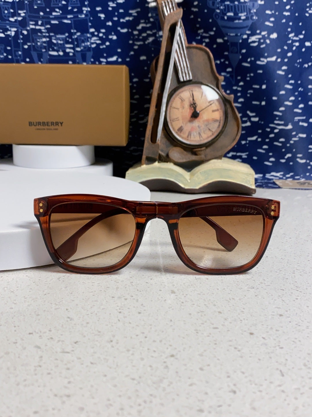 Burberry Folding Fashion Red Lens Sunglasses for Men & Women - detail image 9