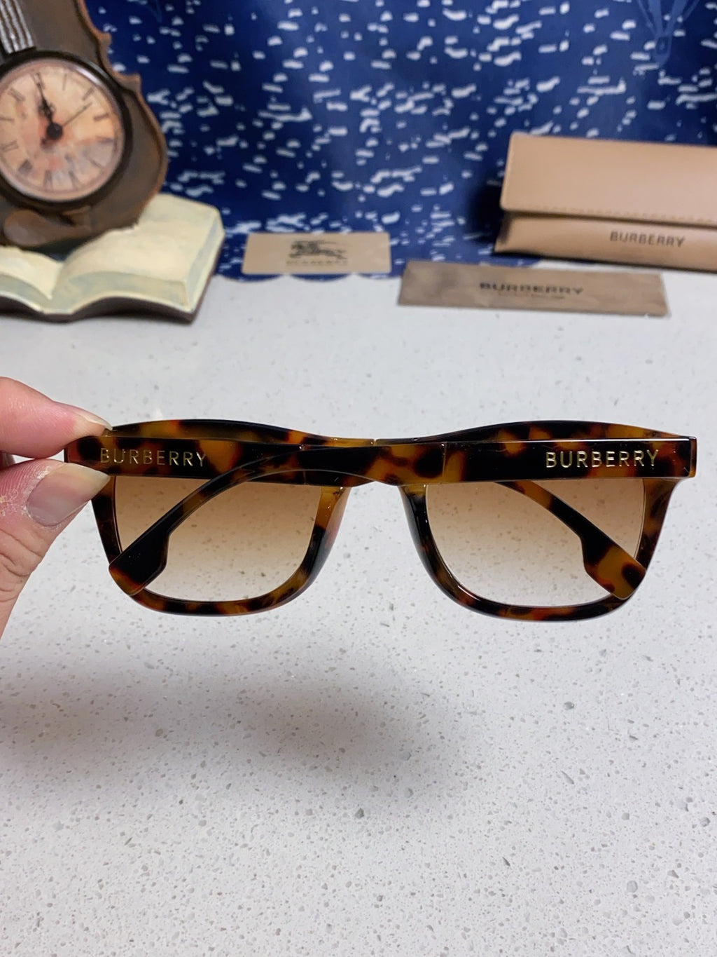 Burberry Folding Fashion Brown Lens Sunglasses for Men & Women - 998322 - detail image 5