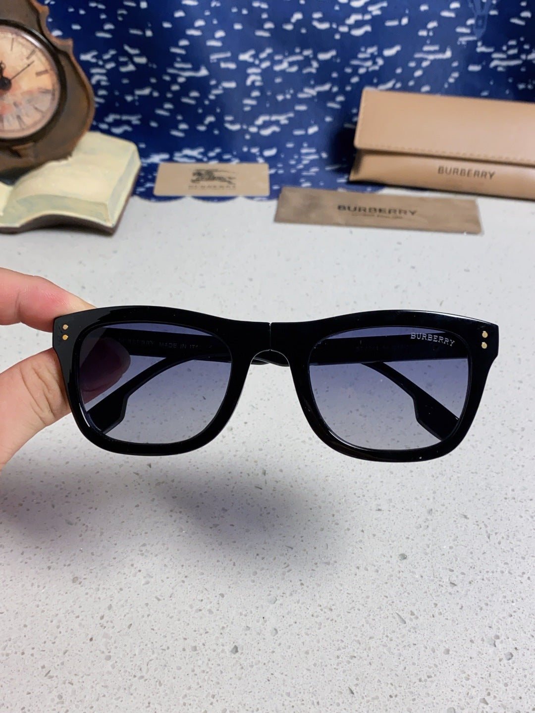 Burberry Folding Fashion Silver Lens Sunglasses for Men & Women - detail image 4
