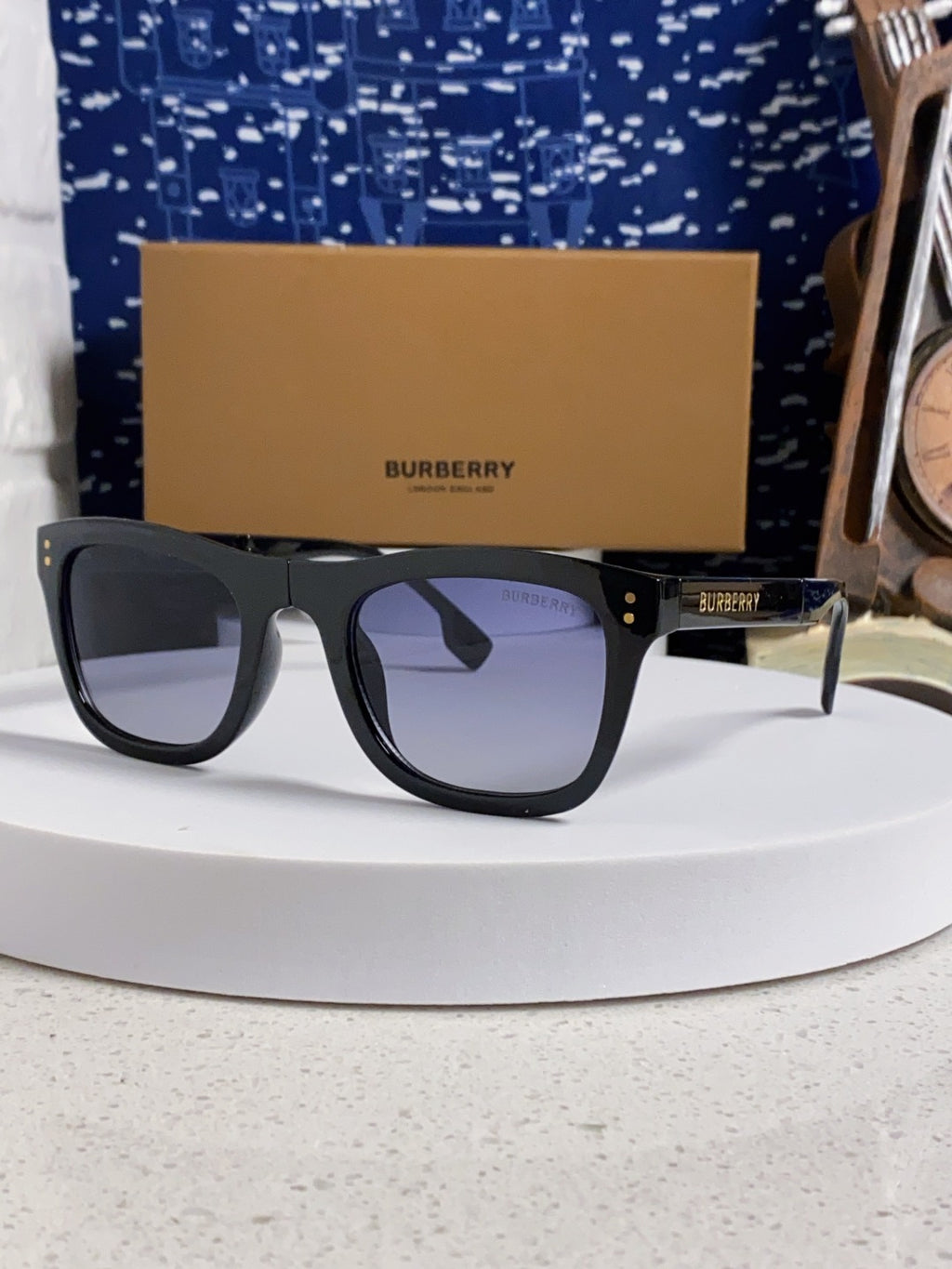 Burberry Folding Fashion Silver Lens Sunglasses for Men & Women - 998323