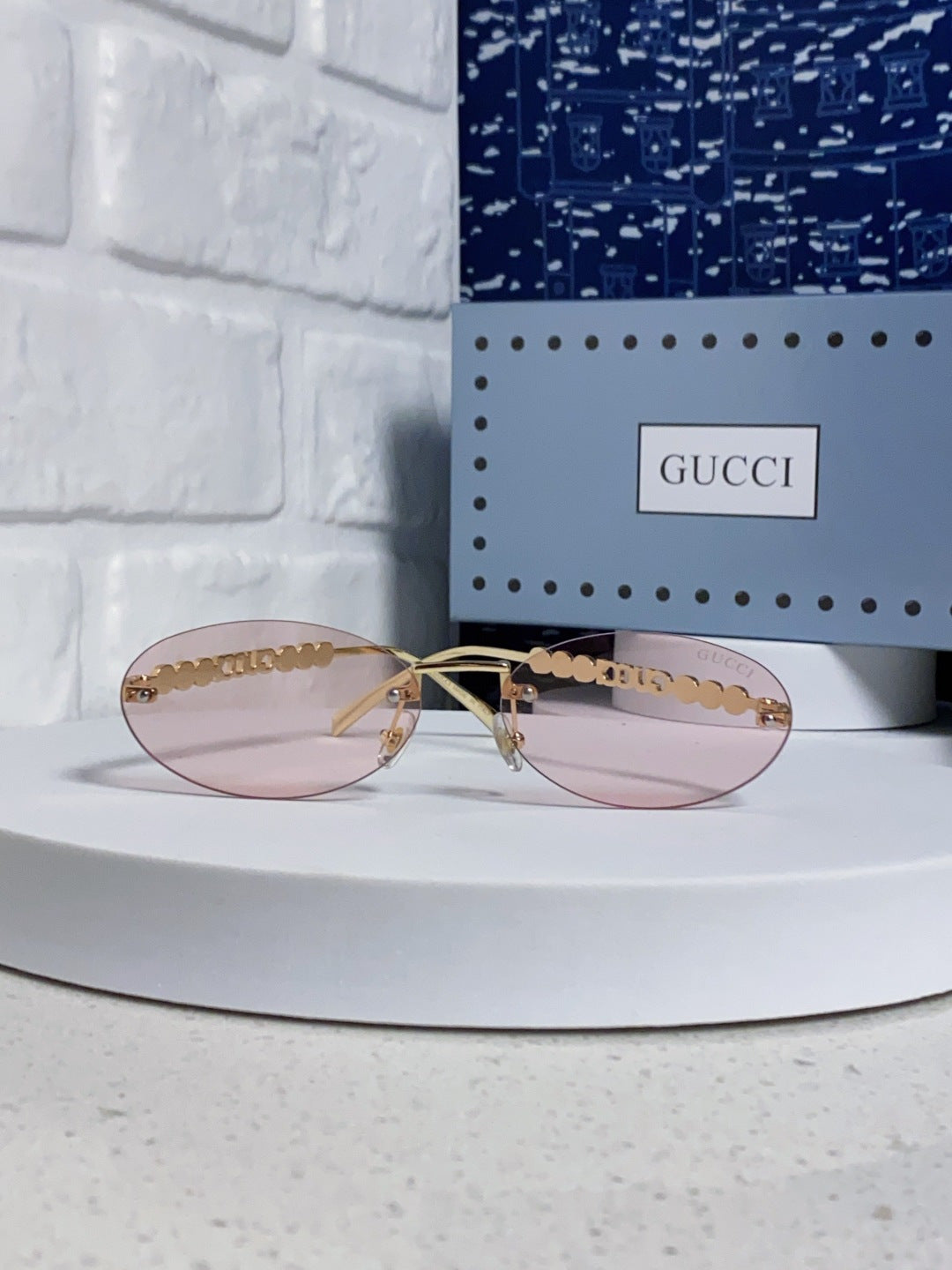 Gucci GG1922 Round Red Lens Sunglasses for Men & Women - 493290 - detail image 3