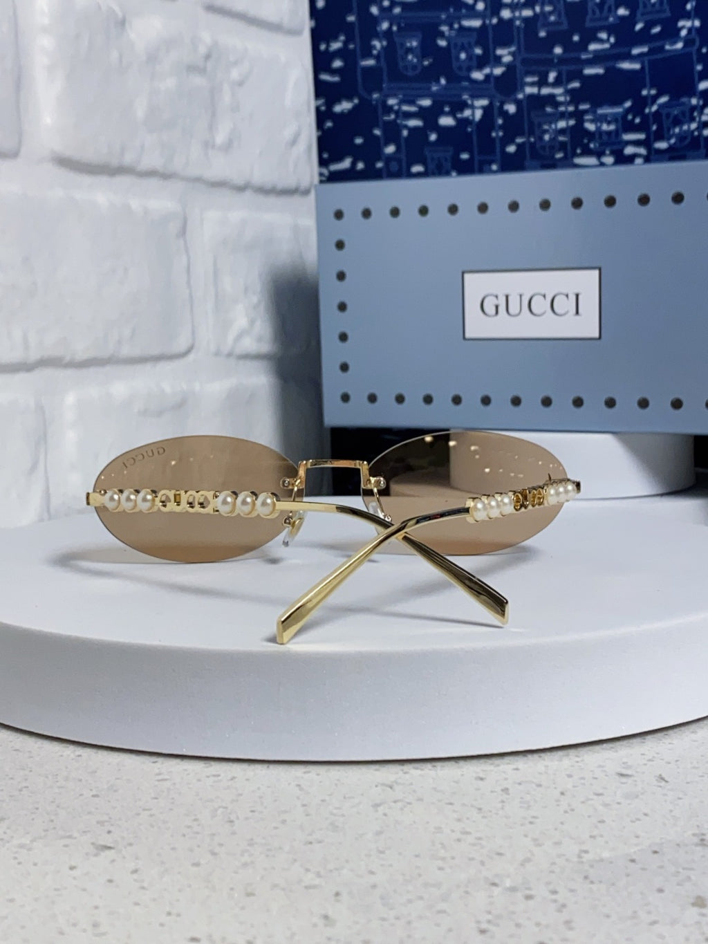 Gucci GG1922 Round Gold Lens Sunglasses for Men & Women - detail image 3