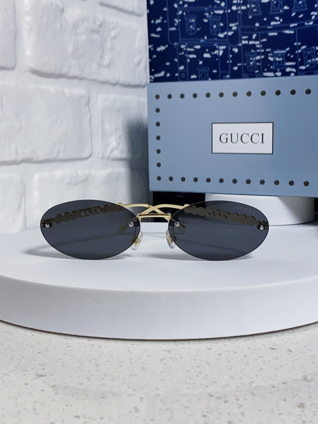 Gucci GG1922 Round Silver Lens Sunglasses for Men & Women - detail image 2