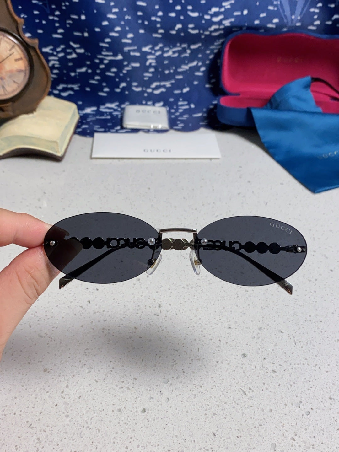 Gucci GG1922 Round Black Lens Sunglasses for Men & Women - detail image 5