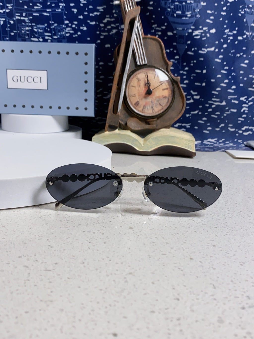Gucci GG1922 Round Black Lens Sunglasses for Men & Women - detail image 10