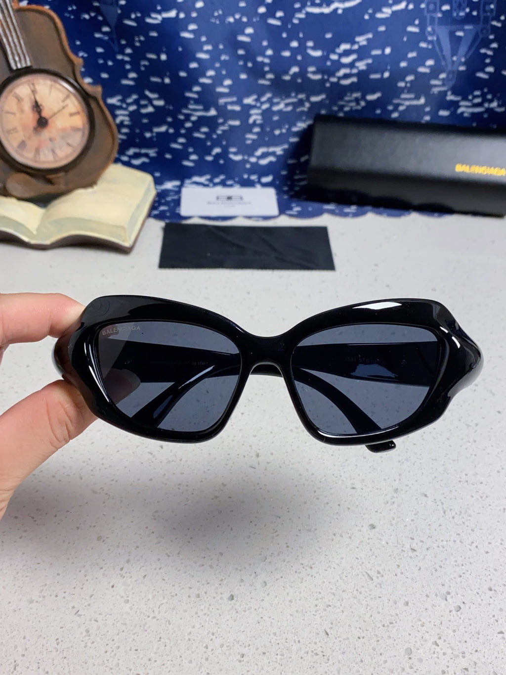 Balenciaga Oversized Brown Lens Sunglasses for Women - detail image 5