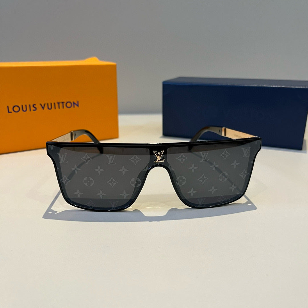 Louis Vuitton Metal Aviator Black Lens Sunglasses for Men & Women - 464782 - detail image 2