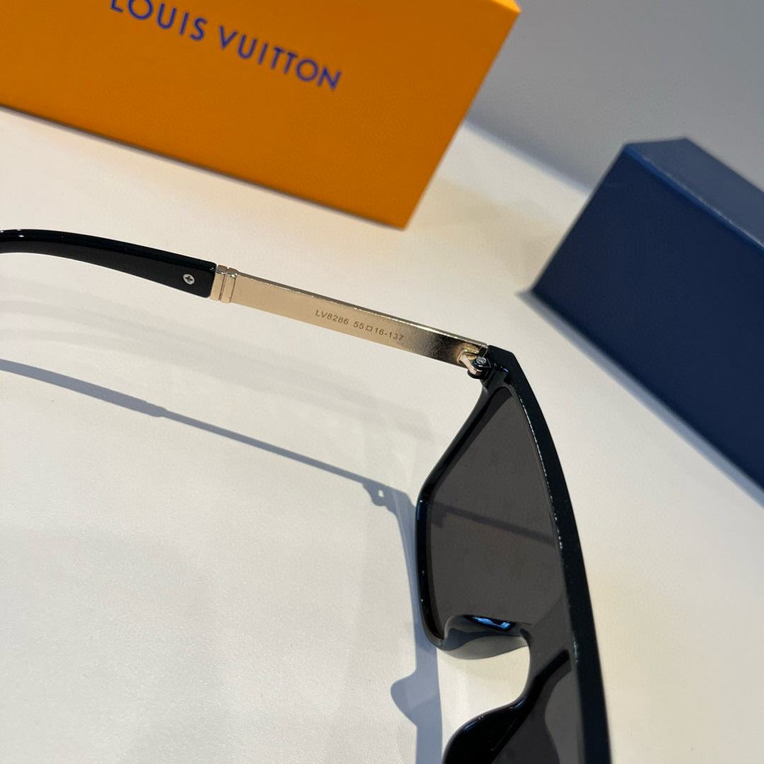 Louis Vuitton Metal Aviator Black Lens Sunglasses for Men & Women - 464782 - detail image 9