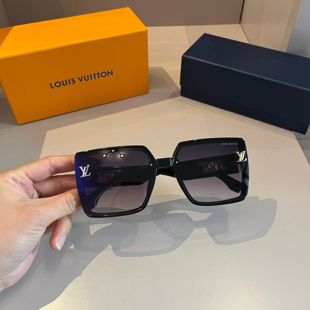 Louis Vuitton Fashion Gold Lens Sunglasses for Men & Women - 464727 - detail image 9