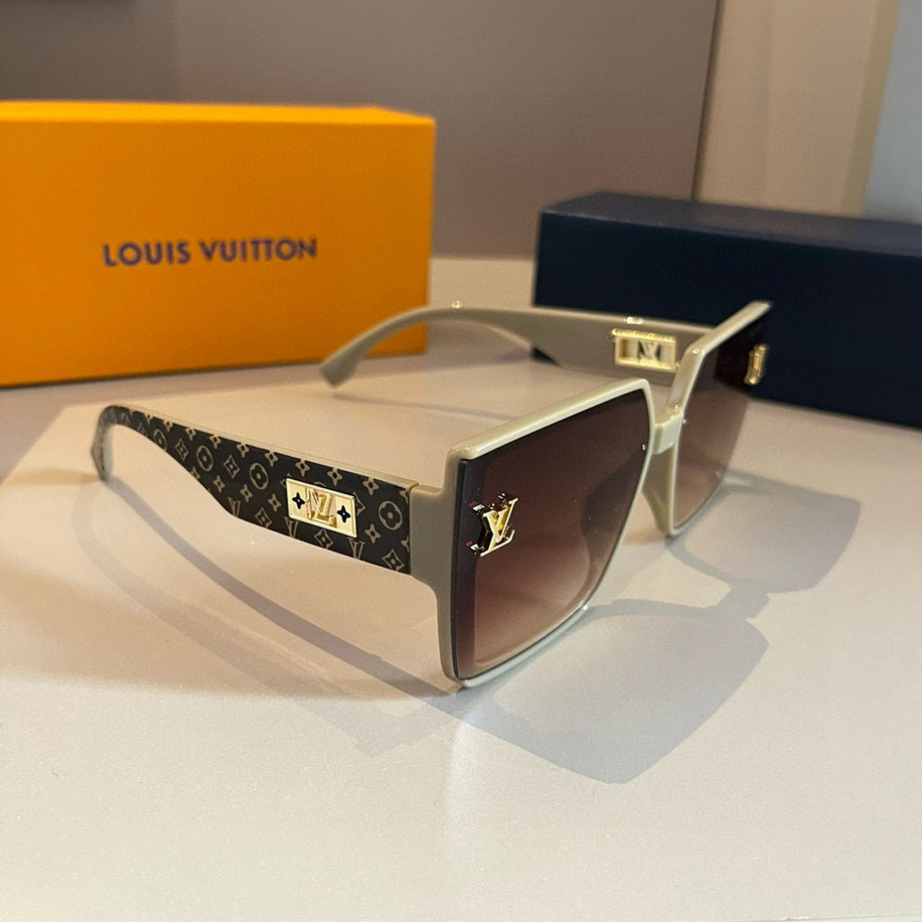 Louis Vuitton Fashion Gold Lens Sunglasses for Men & Women - 464728